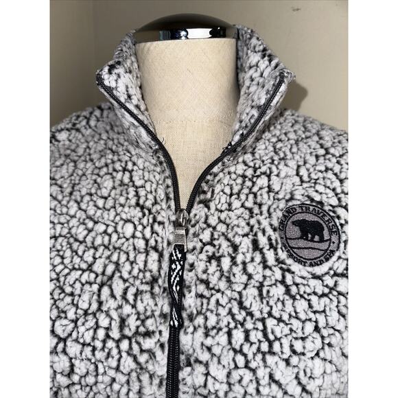 Grand Traverse Resort Michigan Full Zip Fluffy Boxercraft Fleece Jacket Sz M - Picture 3 of 8